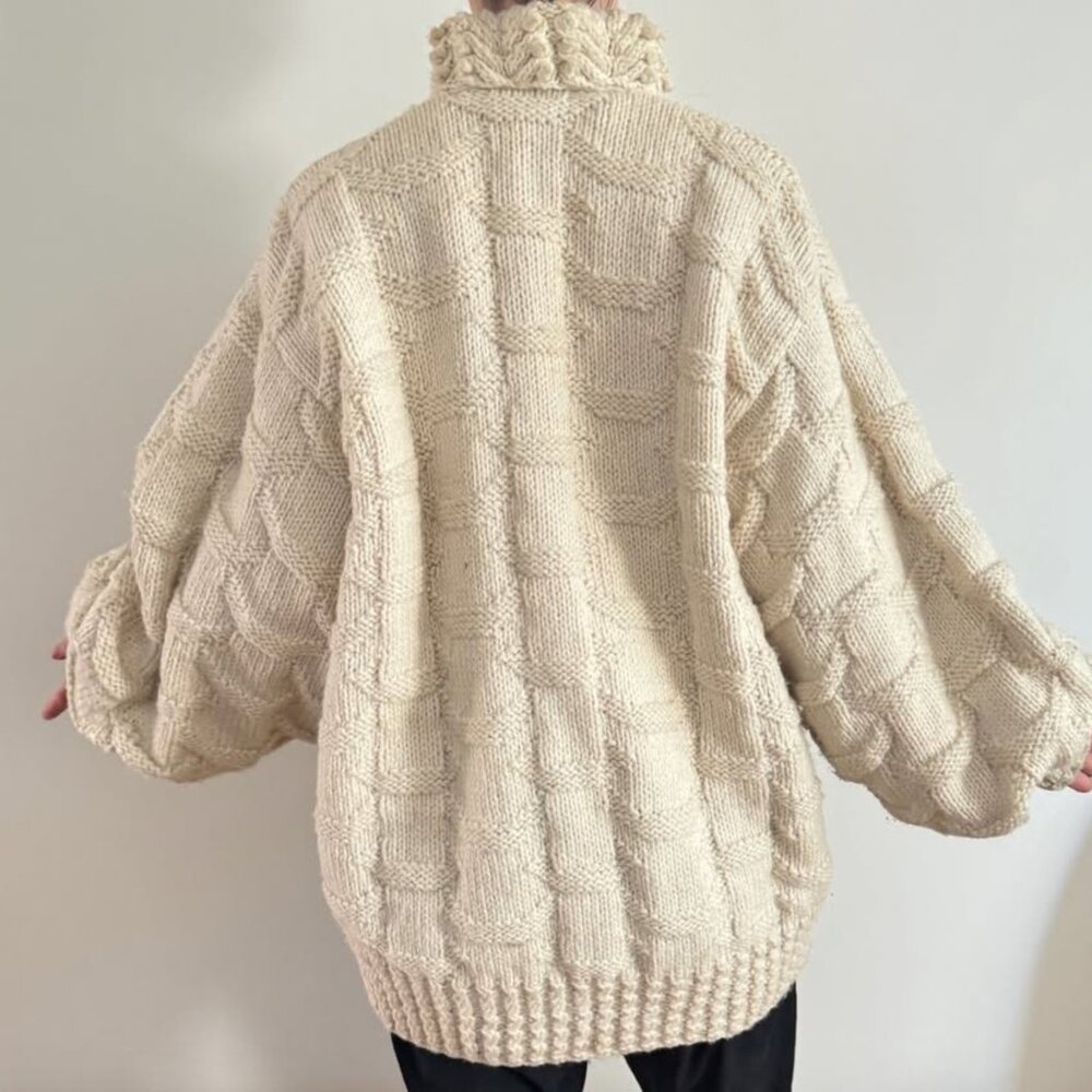 Handmade Oversize Chunky Knit Sweater Zip Bubble Sleeve Mum's Zip Up Ivory White - Picture 4 of 8